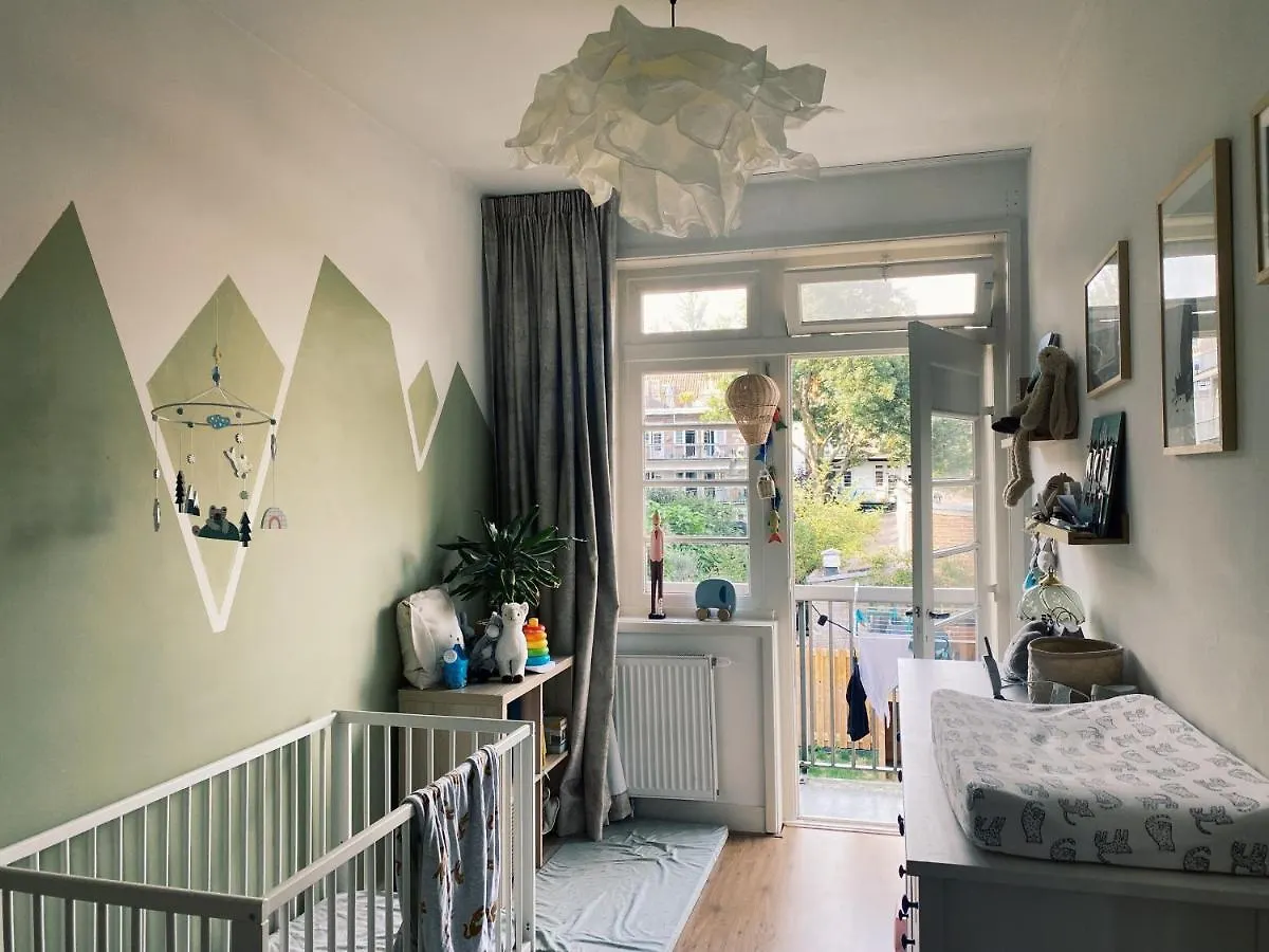 Lovely & Spacious Apartment In 'Old-South' Area Amsterdam Netherlands